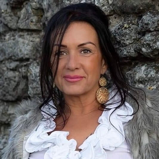 Varsányi-Ginter Krisztina portré